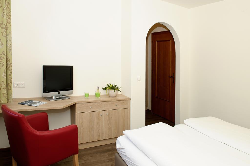 Gasthaus Bacher Hotel ซังค์โยฮันน์อิมพองเกา ห้อง รูปภาพ